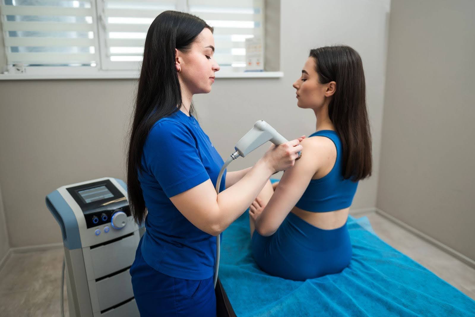 Pairing Shockwave Therapy With Physical Therapy For Optimal Results